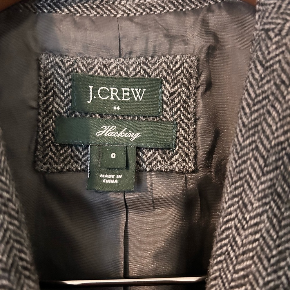 J. Crew Wool Herringbone Tweed Blazer Classic Tailored Fit - Picture 2 of 5